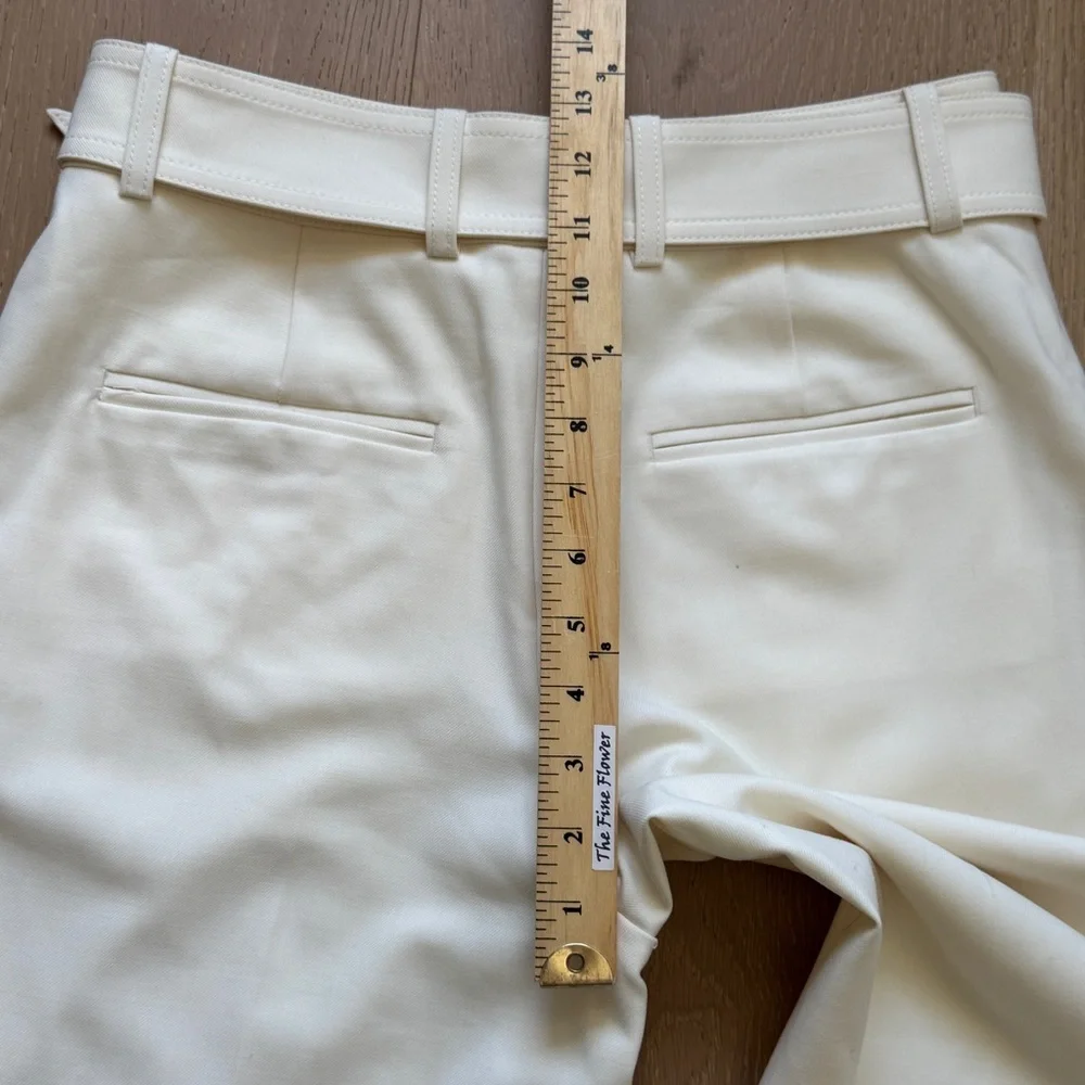 Club Monaco Enamel Ring ButterCream Cropped Women's Pants - Picture 4 of 9